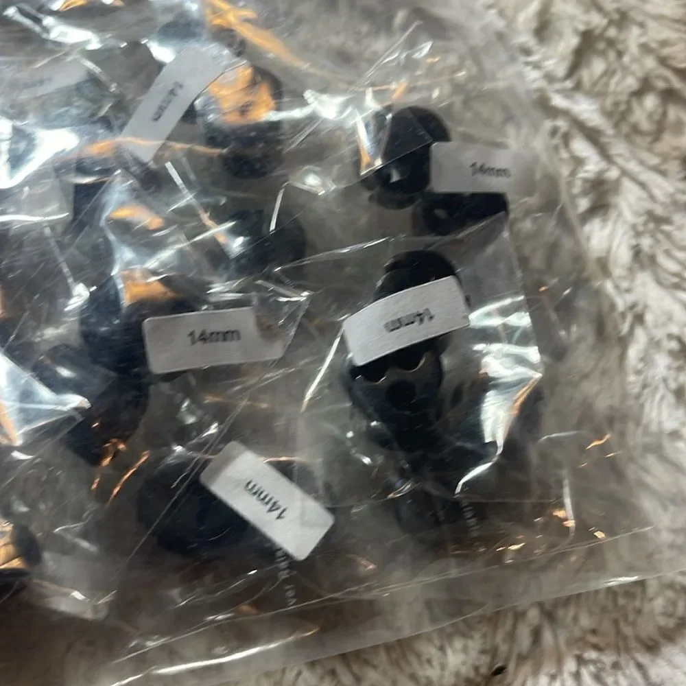 Squirrel, squirrel plugs, plastic multiple sizes available NEW